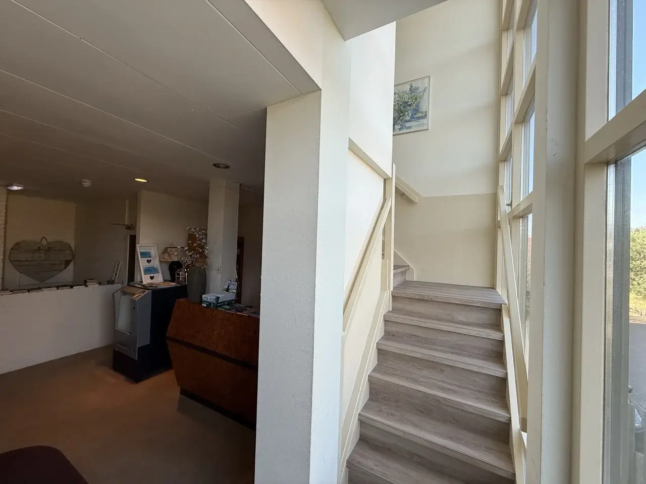 Réception de l’hôtel Rasch, photo {{index}}