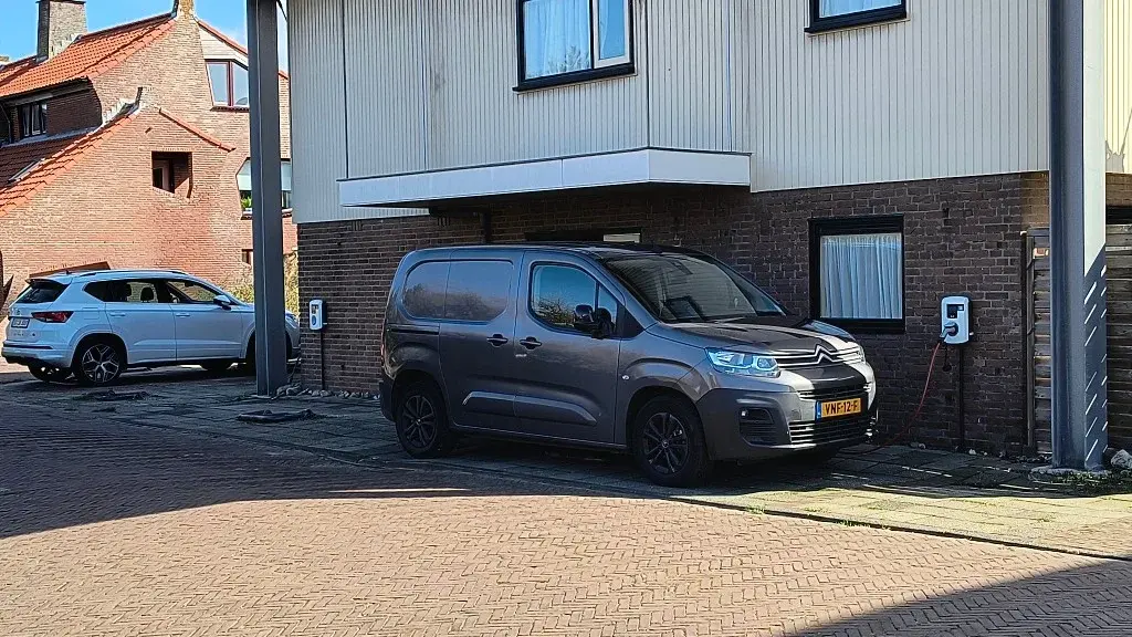 EV charging points at Hotel Rasch parking