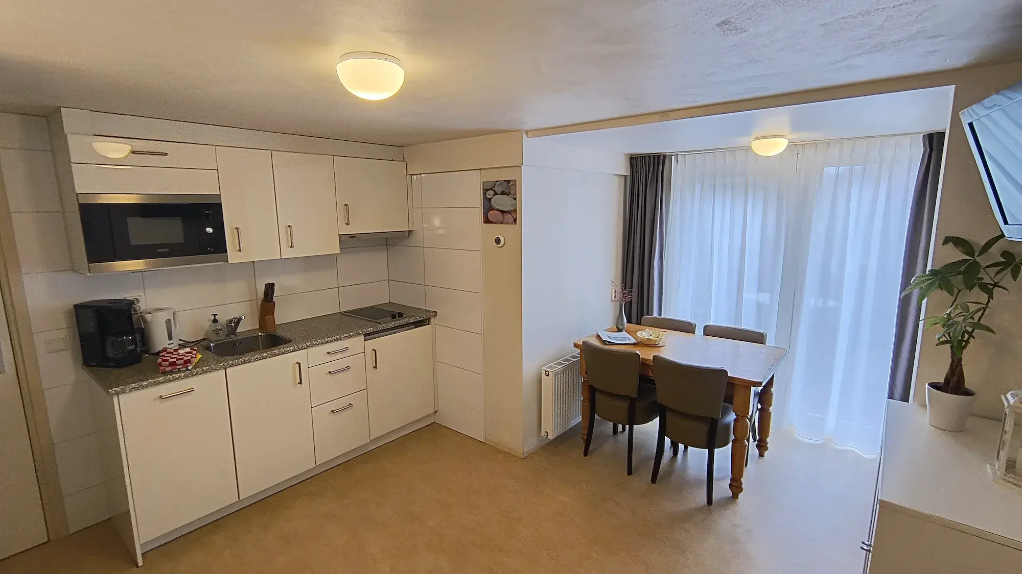 Apartment mit Terrasse (2+2 Personen) - Foto 5